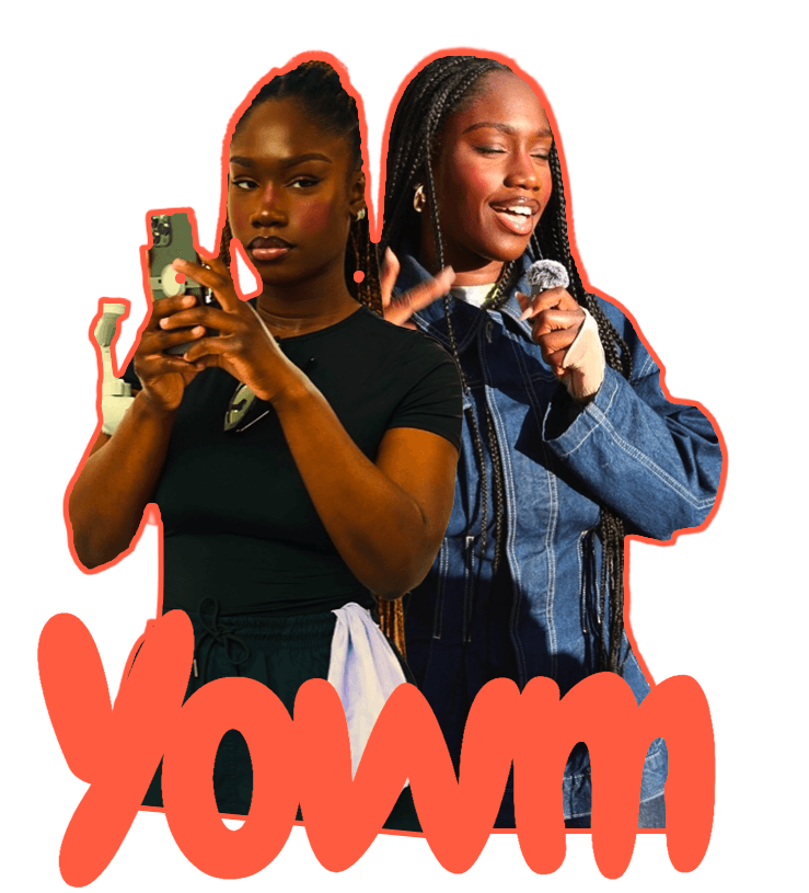 Créatrice YOWM filmant et présentant du contenu mobile-first